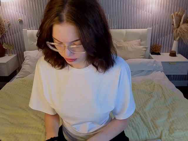 Wullwet-rav Live Webcam on BongaCams
