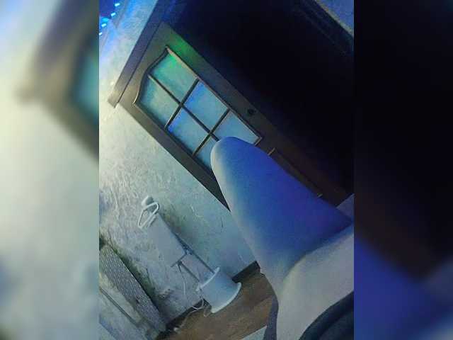alinkaawww111 live cam on BongaCams
