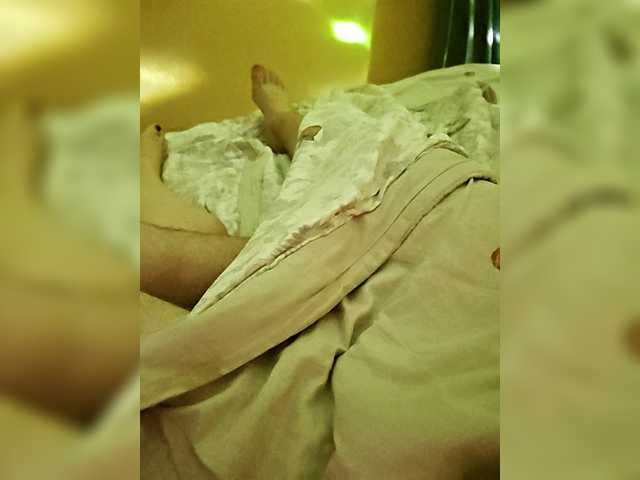 alinkaawww111 live cam on BongaCams