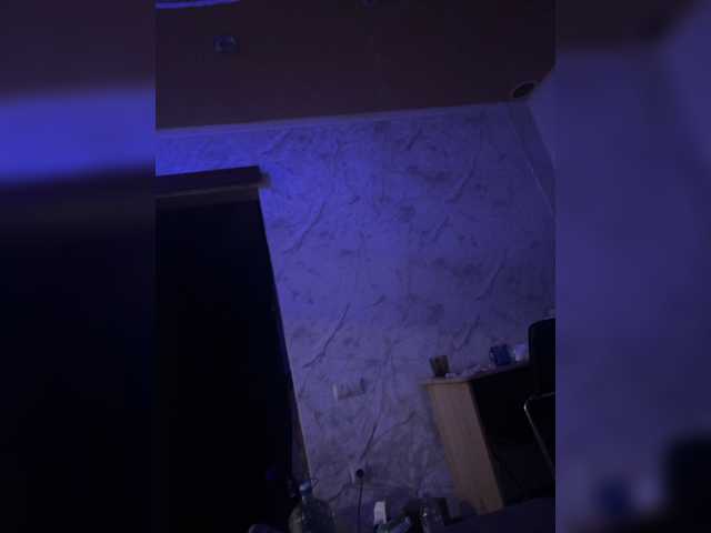 alinkaawww111 live cam on BongaCams