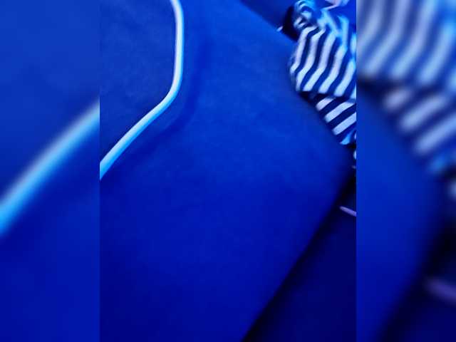 alinkaawww111 live cam on BongaCams