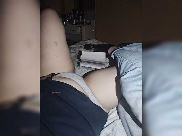 alinkaawww111 live cam on BongaCams