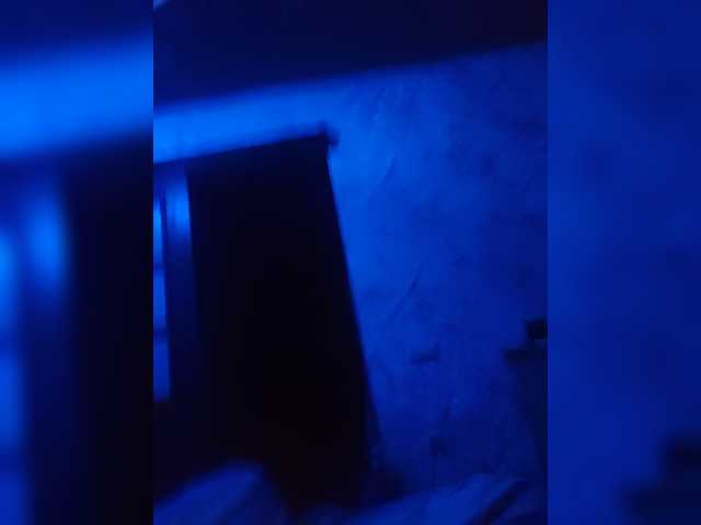 alinkaawww111 live cam on BongaCams