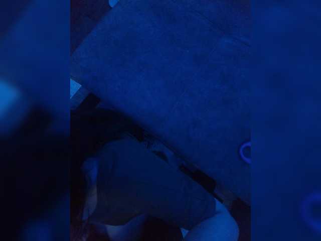 alinkaawww111 live cam on BongaCams