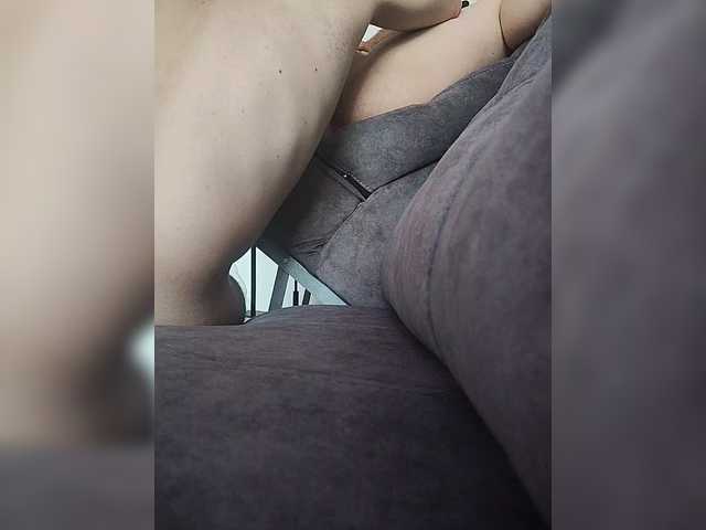 alinkaawww111 live cam on BongaCams