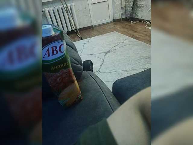 alinkaawww111 live cam on BongaCams