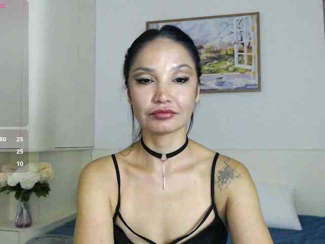 Ohmy-Linda webcam
