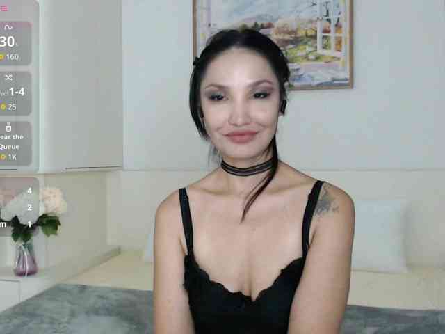 Ohmy-Linda webcam
