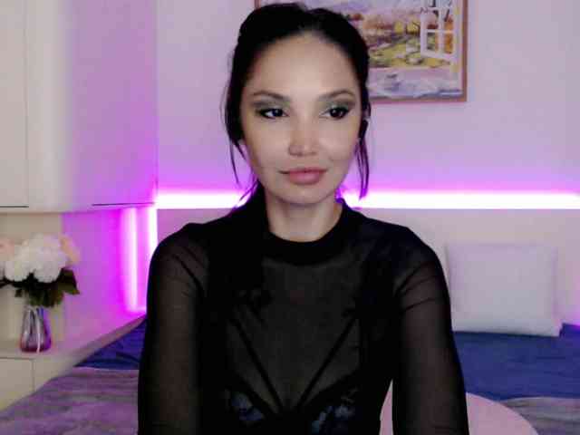 Ohmy-Linda webcam