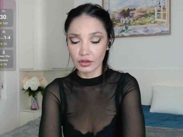 Ohmy-Linda webcam