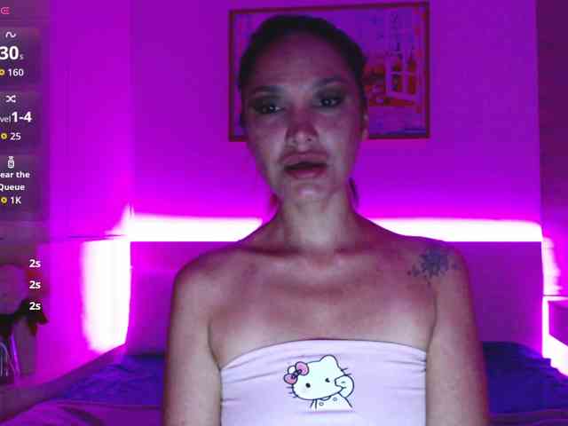 Ohmy-Linda webcam