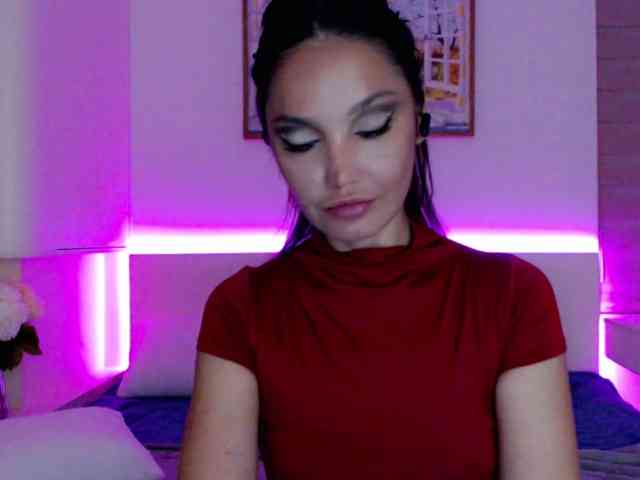 Ohmy-Linda webcam