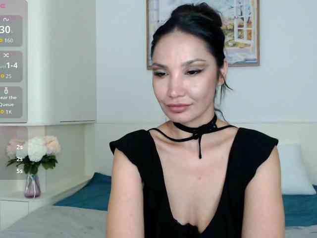 Ohmy-Linda webcam