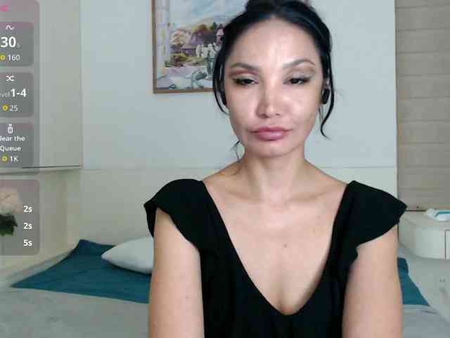 Ohmy-Linda webcam