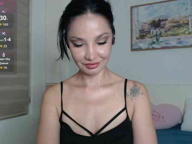 Ohmy-Linda webcam