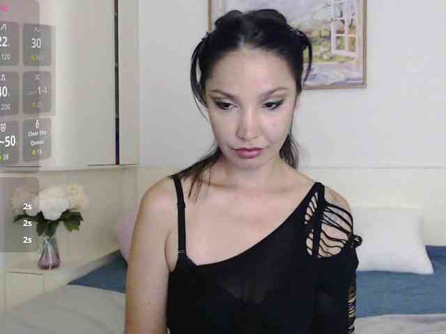 Ohmy-Linda webcam
