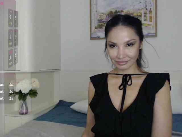 Ohmy-Linda webcam
