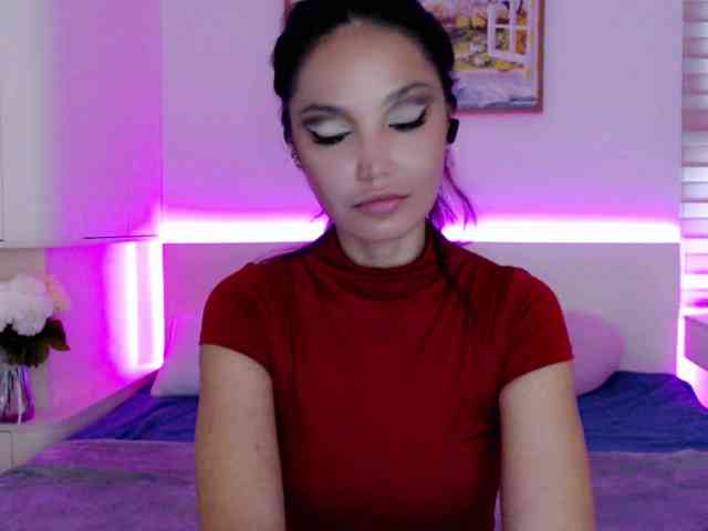 Ohmy-Linda webcam