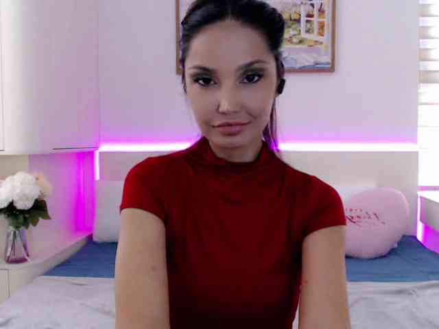 Ohmy-Linda webcam