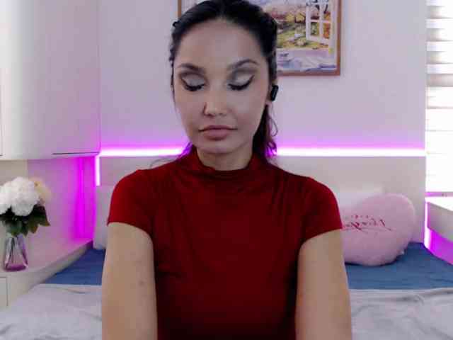 Ohmy-Linda webcam