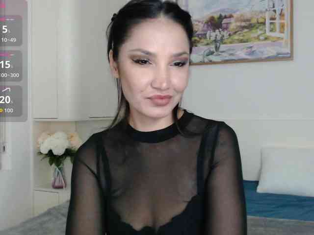 Ohmy-Linda webcam