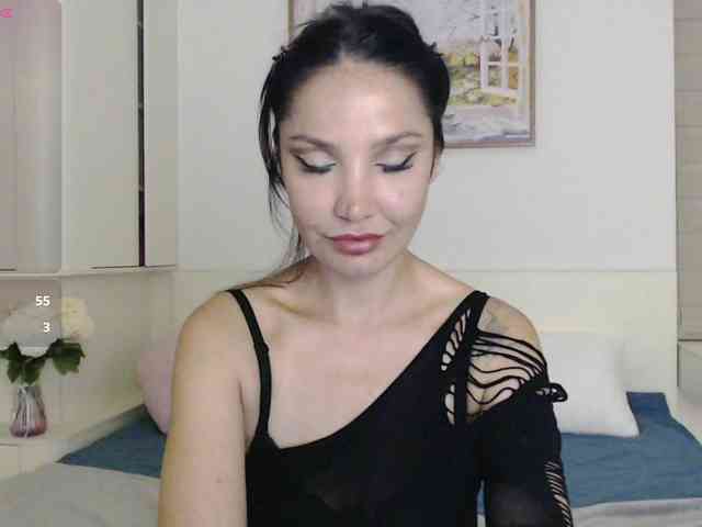Ohmy-Linda webcam