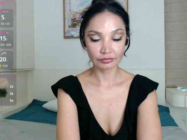 Ohmy-Linda webcam