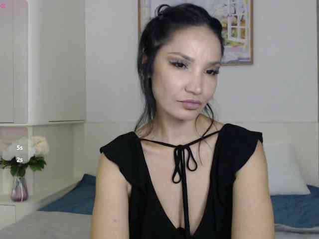 Ohmy-Linda webcam