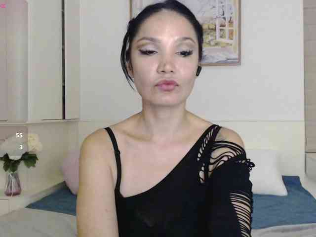 Ohmy-Linda Sex Cam Show