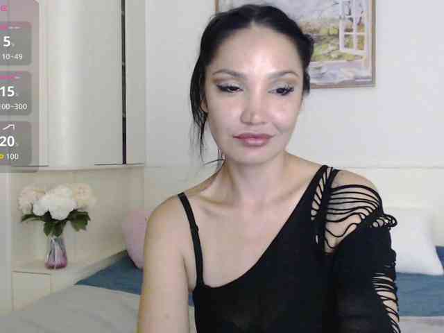 Ohmy-Linda webcam