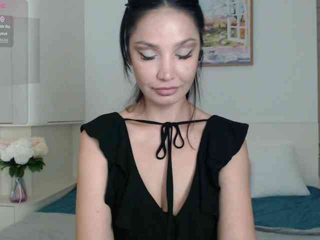 Ohmy-Linda webcam