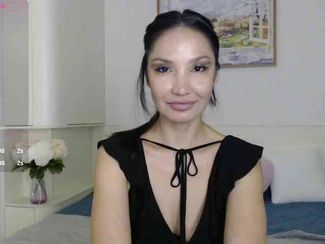 Ohmy-Linda webcam