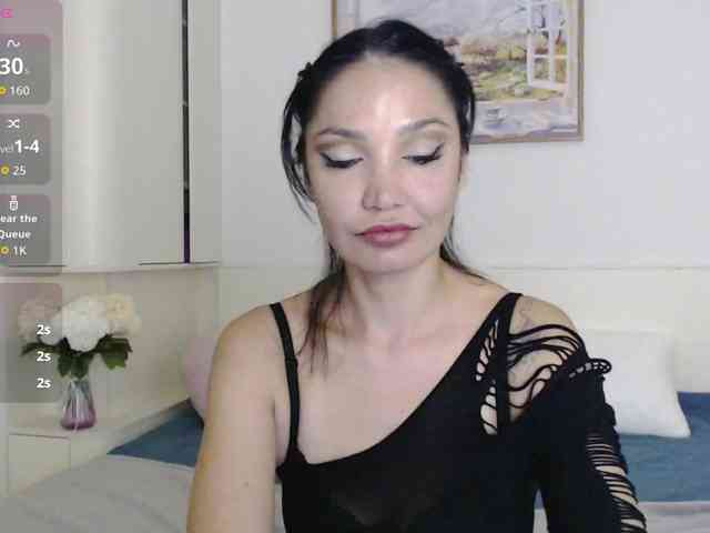 Ohmy-Linda webcam
