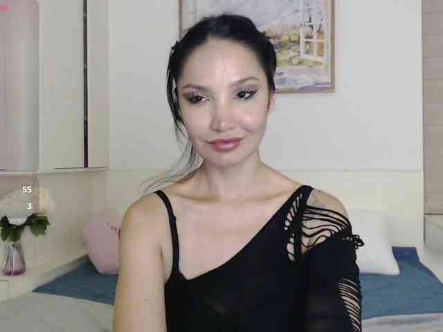 Ohmy-Linda webcam