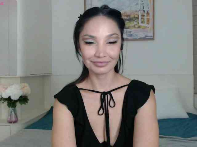 Ohmy-Linda webcam