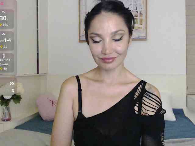 Ohmy-Linda webcam