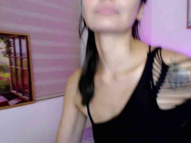Ohmy-Linda webcam