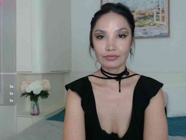 Ohmy-Linda webcam