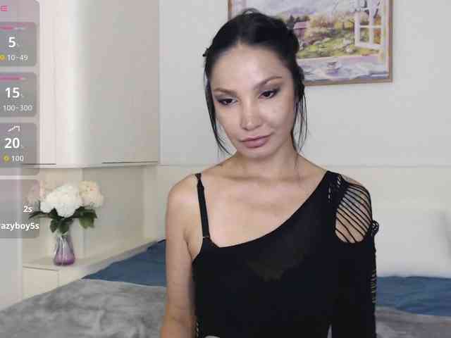 Ohmy-Linda webcam
