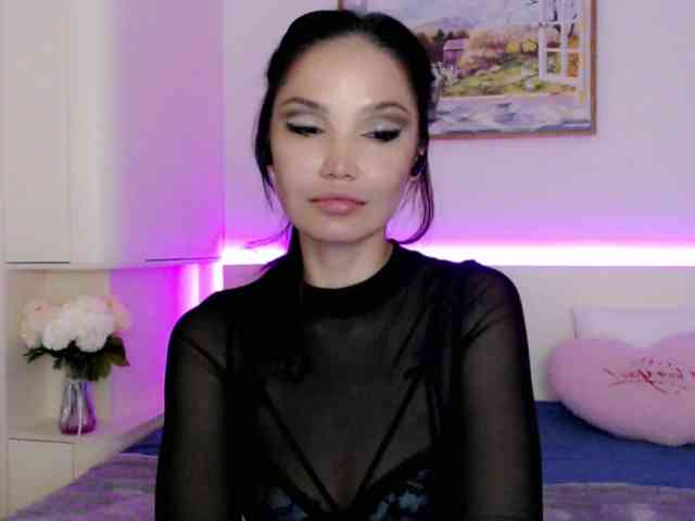 Ohmy-Linda webcam