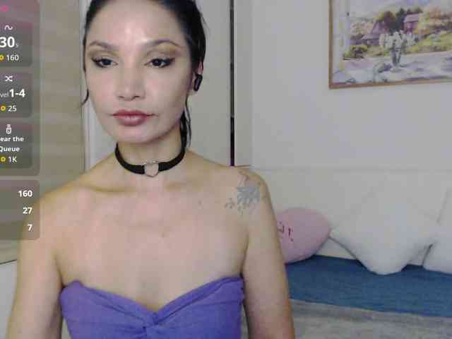 Ohmy-Linda webcam