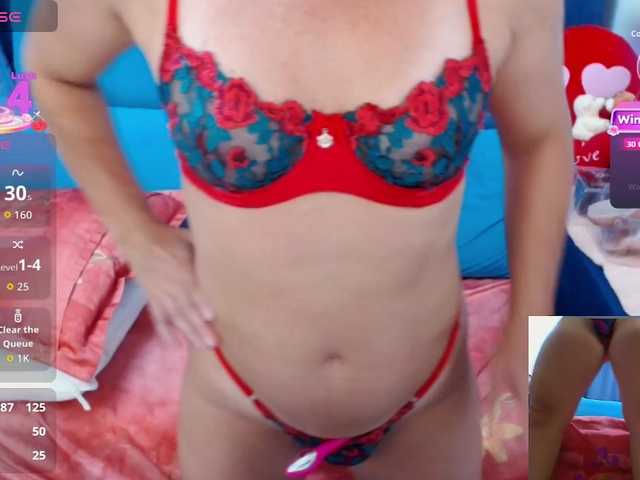 Nicolle49