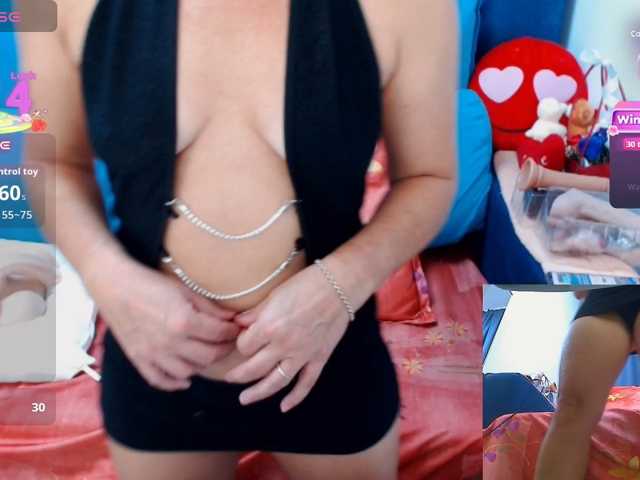 Nicolle49 live cam on BongaCams
