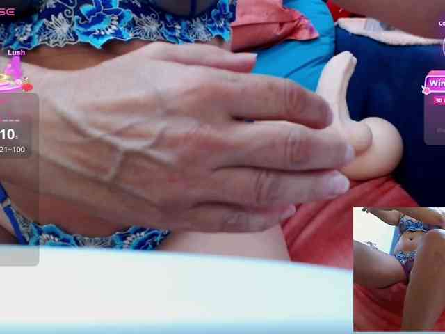 Nicolle49 Live Webcam on BongaCams