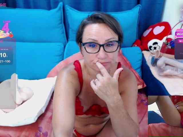 Nicolle49 webcam