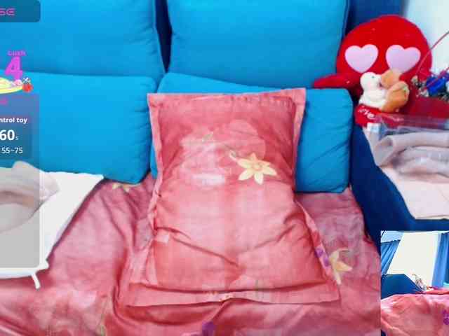 Nicolle49 webcam