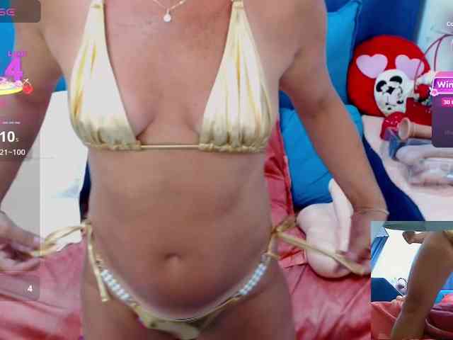 Nicolle49 webcam