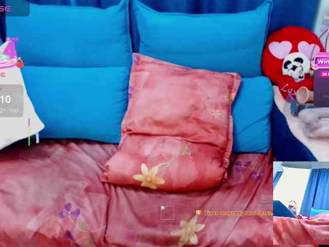 Nicolle49 webcam