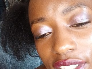 Moonoir Porn Show