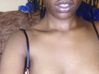 Moonoir Porn Show